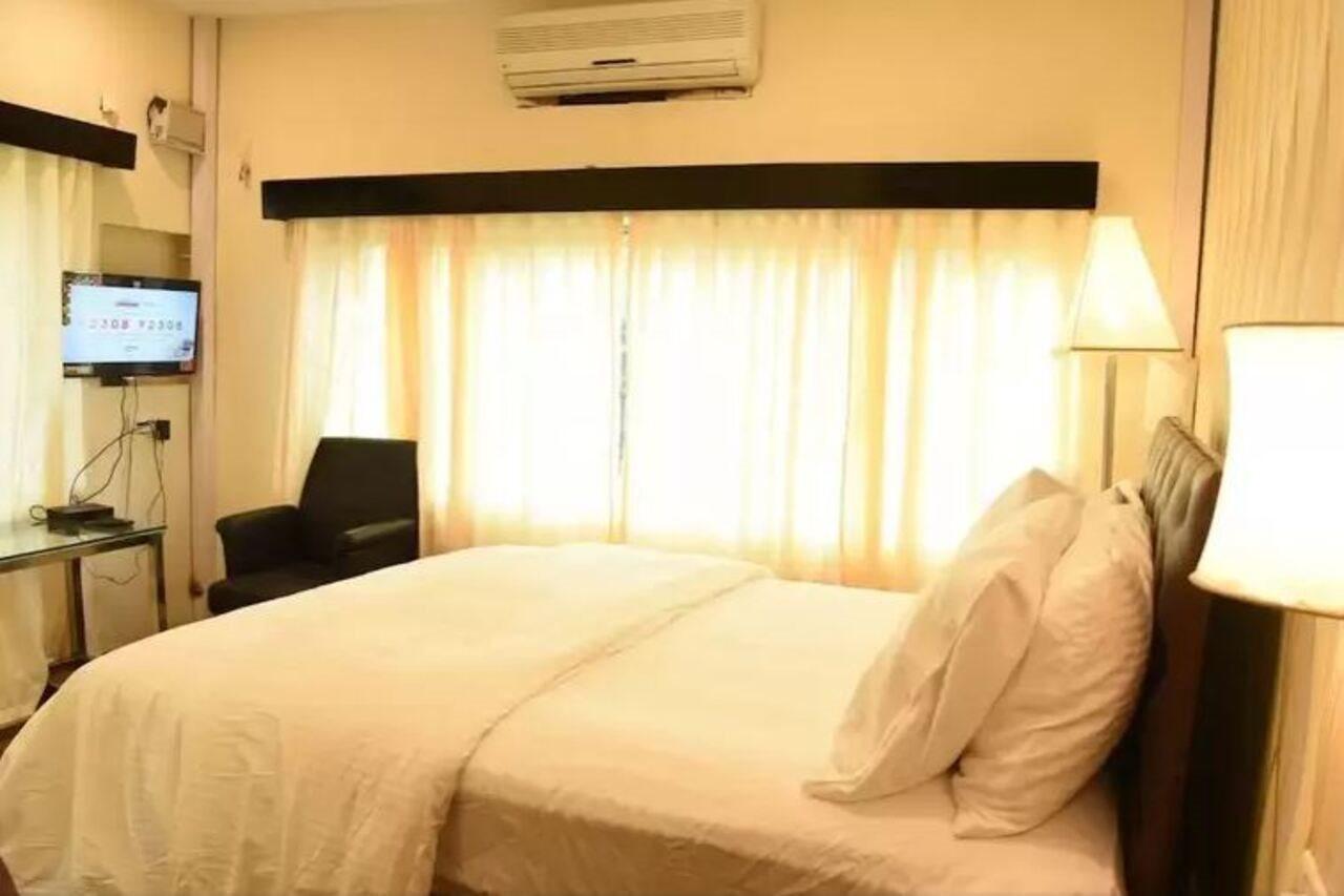 Creek Hotel - Panaji Zewnętrze zdjęcie