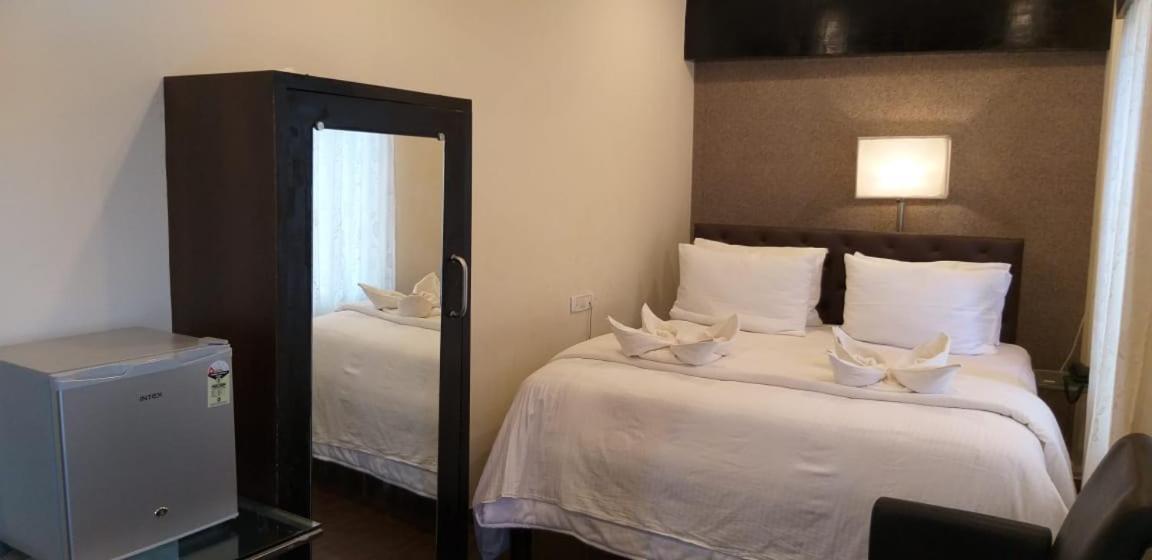 Creek Hotel - Panaji Zewnętrze zdjęcie