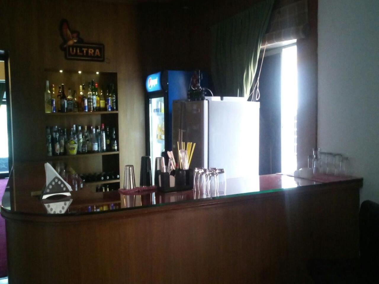 Creek Hotel - Panaji Zewnętrze zdjęcie
