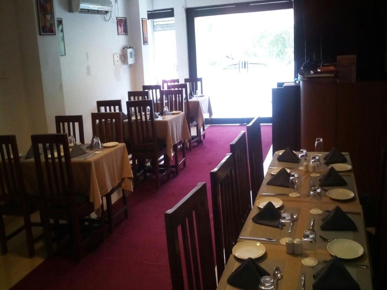 Creek Hotel - Panaji Zewnętrze zdjęcie